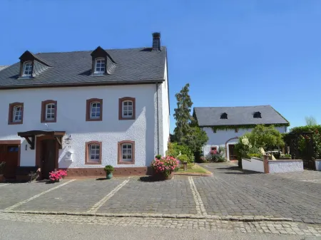 Apartment Welschbilling Near Trails