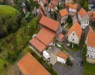 Small Apartment in Hesse with Terrace and Garden - Homestays