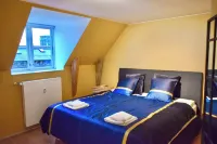 Central Penthouse with Private Rooftop Terrace Hotels in Osterbro