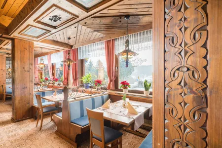 Ferienhotel Knollhof Отели в г. Гемайнде Рамзау ам Дахштайн