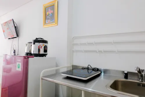 Comfortable and Fully Furnished Studio at Poris 88 Apartment - Apartments