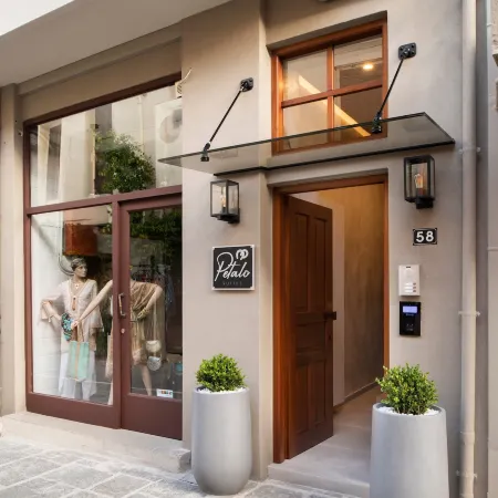 Petalo Suites
