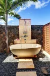 Aloha Spirit Maui 2 Bedroom Home by RedAwning