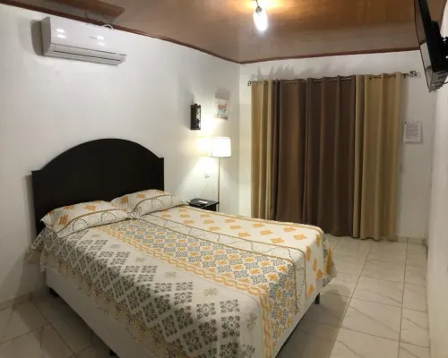 Velomares del Caribe Hotels in Omoa