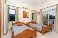 Villa Jan Lui Large Private Pool Walk to Beach Sea Views A C Wifi Eco-Friendly - 3296