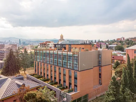 Ramada by Wyndham Tbilisi Old City Отели в г. Тбилиси