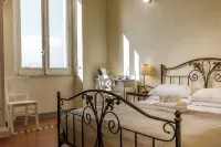 Onlyrooms IV - Sea View & Free Parking