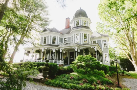 Biltmore Village Inn B&B