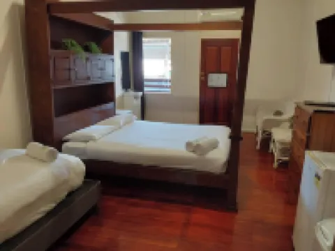 The Prince of Wales فنادق في بروسربين