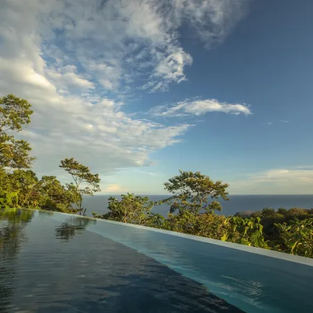 Adeluna Luxury Villas