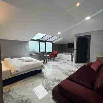 Melissa Suite Rooms