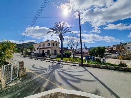 Mountains Retreat Rooms & Suites Отели в г. Агиос-Теодорос