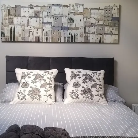 St. James Street Townhouse Belfast