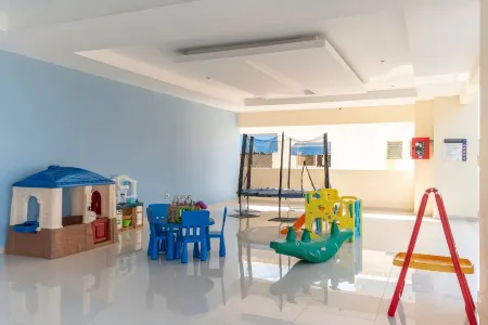 Spacious Apto with Spectacular Views of the Beach Отели в г. Хуан-Долио