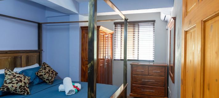 Topaz Apartment Villas-Pool Side Piton V Hotels in Soufriere