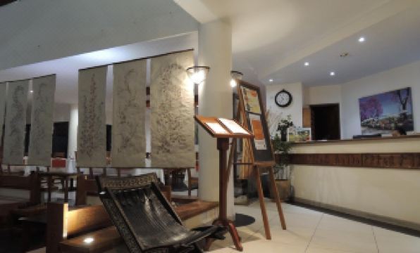 Plumeria Hotel - Housity