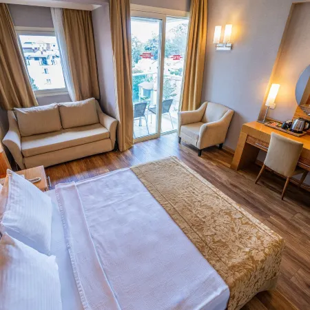 Grand Cettia Hotel