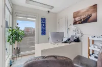 Seagull Beachfront Inn فنادق في لينكولن سيتي