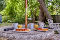 Hochelaga Inn Các khách sạn ở Kingston