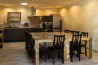 Le Puy Carmin - Chambre d'hôtes Avec Jacuzzi Hotels in Beaurepaire