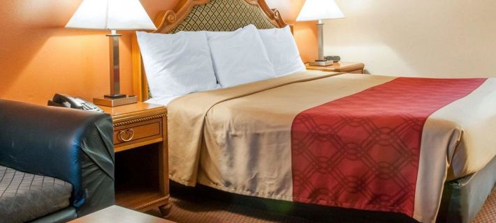 Econo Lodge Hobbs Hotels in Hobbs