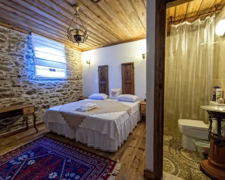 Birgi Hotel Saliha Hanim Tas Konak Hotels in Ödemiş