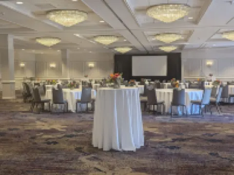 Hilton St. Louis Frontenac Hotels in Frontenac