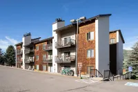 Scenic Balcony and Year-Round Heated Pool - Cozy Mountain Haven