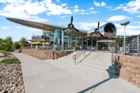 Fenced Backyard and Spacious Living Area - Charming Cozy Oasis