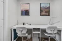 Inground Pool, Office Space and Scenic Pond - Modern Tranquil Retreat