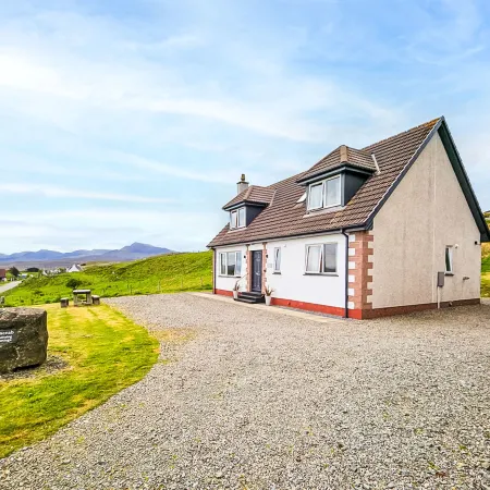 Quiraing Cottage Отели в г. Портри