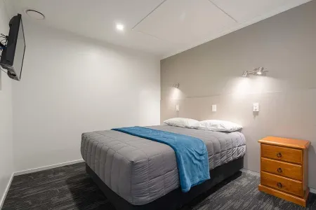 Pukekohe Motel Отели в г. Пукекохе