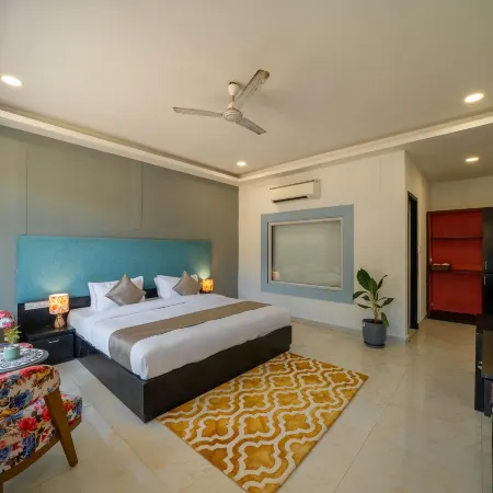 Koko Maya by Stone Wood, Morjim