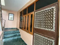 GoBravo-3BHK Near Airport & Cyber Hub Hotel dekat Dwarka Sektor 8