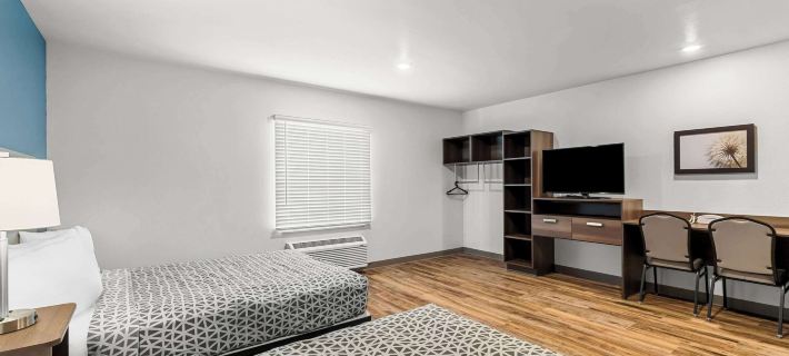 WoodSpring Suites Corona Hotels in Corona