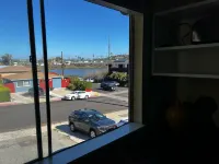 Sunset Haven: Lakeside Charm in Ocean Beach
