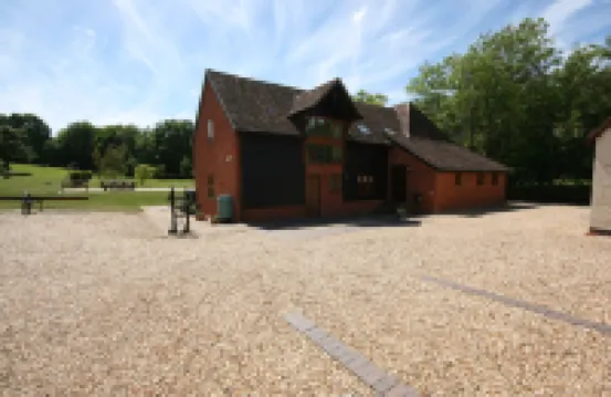 尼桑姆上游磨坊酒店 奧爾頓酒店