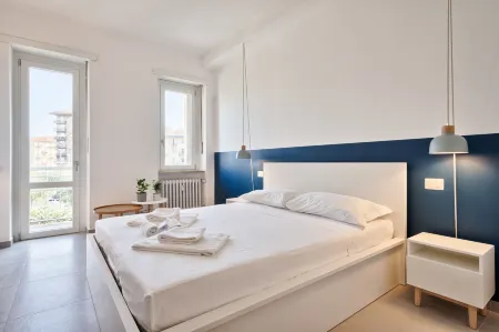 Urban House Carducci - Apartments Отели рядом с достопримечательностью «Santa Maria di Piazza»