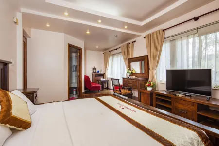 Khách sạn Viễn Đông Phú Mỹ Hưng