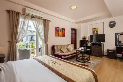 Khách sạn Viễn Đông Phú Mỹ Hưng