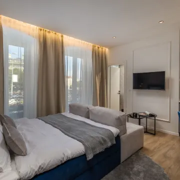 Bella Vita Apartments