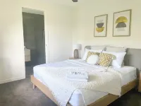 Ranch Retreat Hotels in Trinity Beach