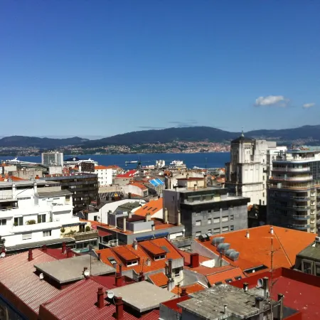 Silken Axis Vigo