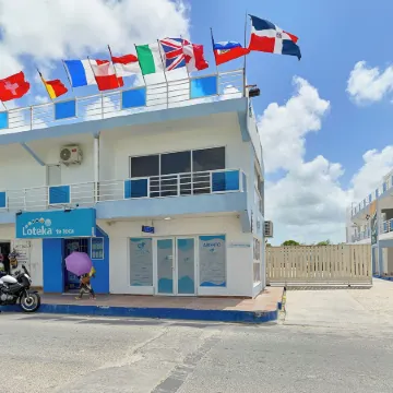 Costa Love Aparta Hotel