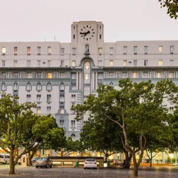 Onomo Hotel Cape Town – Inn on the Square Отели рядом с достопримечательностью «Моуилл-Пойнт»