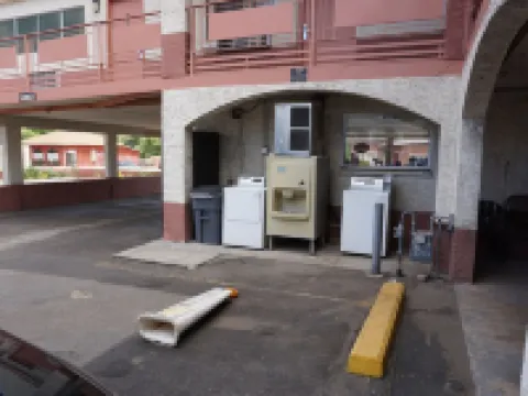 ナイト イン グローブのホテル