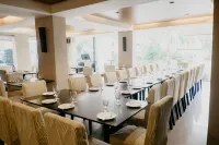 East Asia Royale Hotel - Завтрак