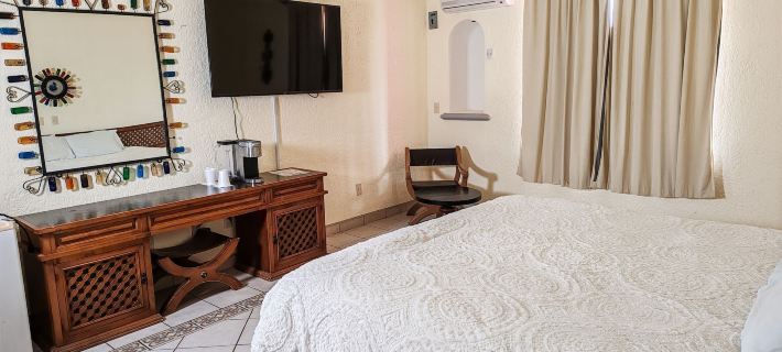 The Halfway Inn Hoteles en Ensenada