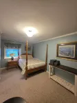Lake it Easy at Kentucky Lake Hotels near Benton Bark Park