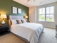 Landing Apartments Pensacola - Belleview Heights Hotels in Bellview